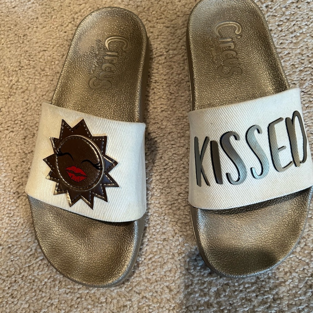 Circus by Sam Edelman Cream Slide Sandals